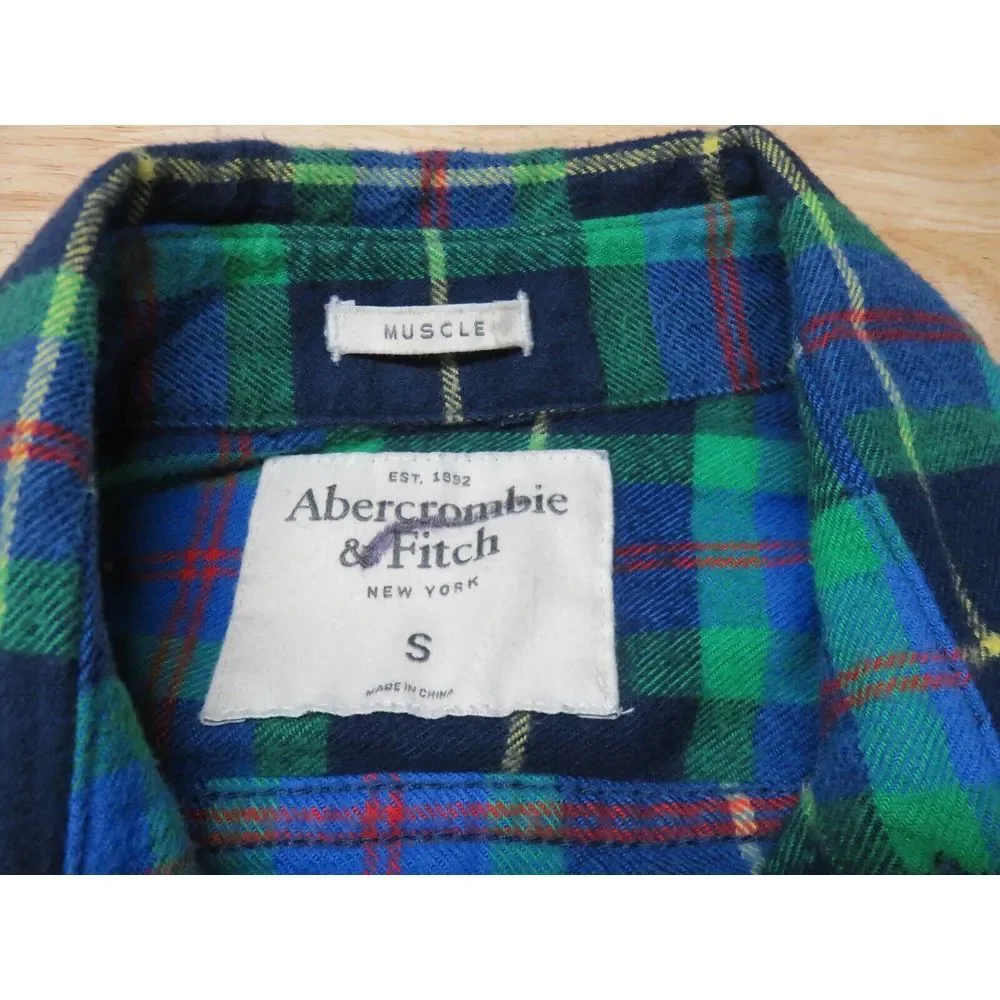 Mens Abercrombie & Fitch Flannel Shirt Blue Plaid Button‎ Front S Cotton Muscle